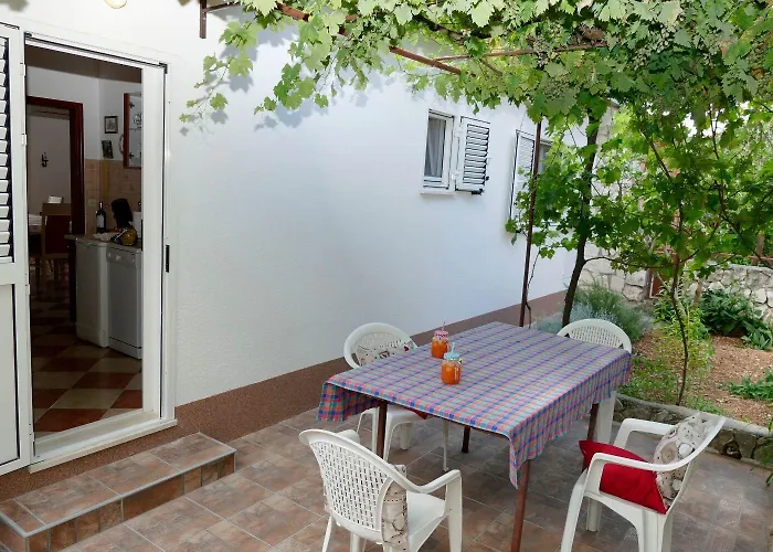 公寓 Milena 特罗吉尔